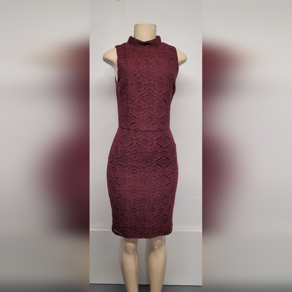 Aqua Burgundy / Red Wine Lace Dress S Form Fitting Sleeveless - Picture 1 of 3